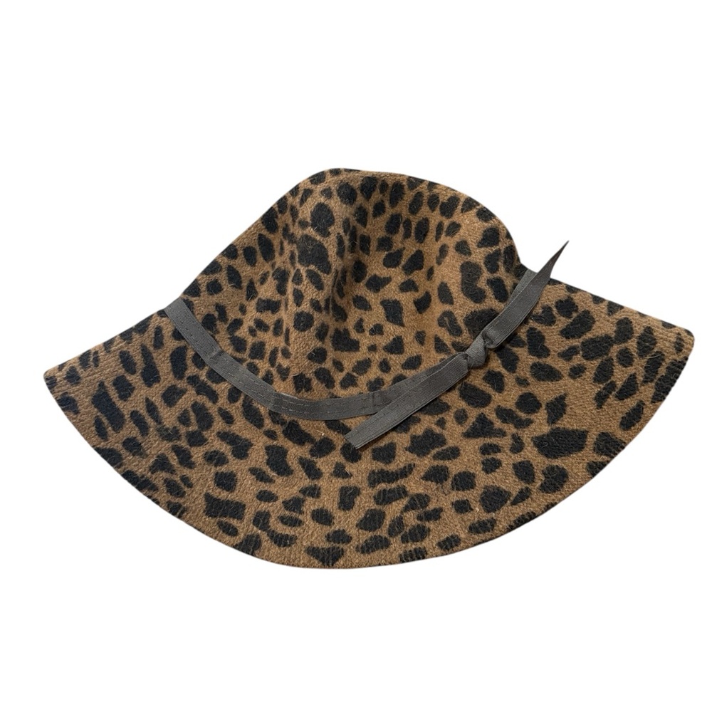 Leopard Print Brim Hat